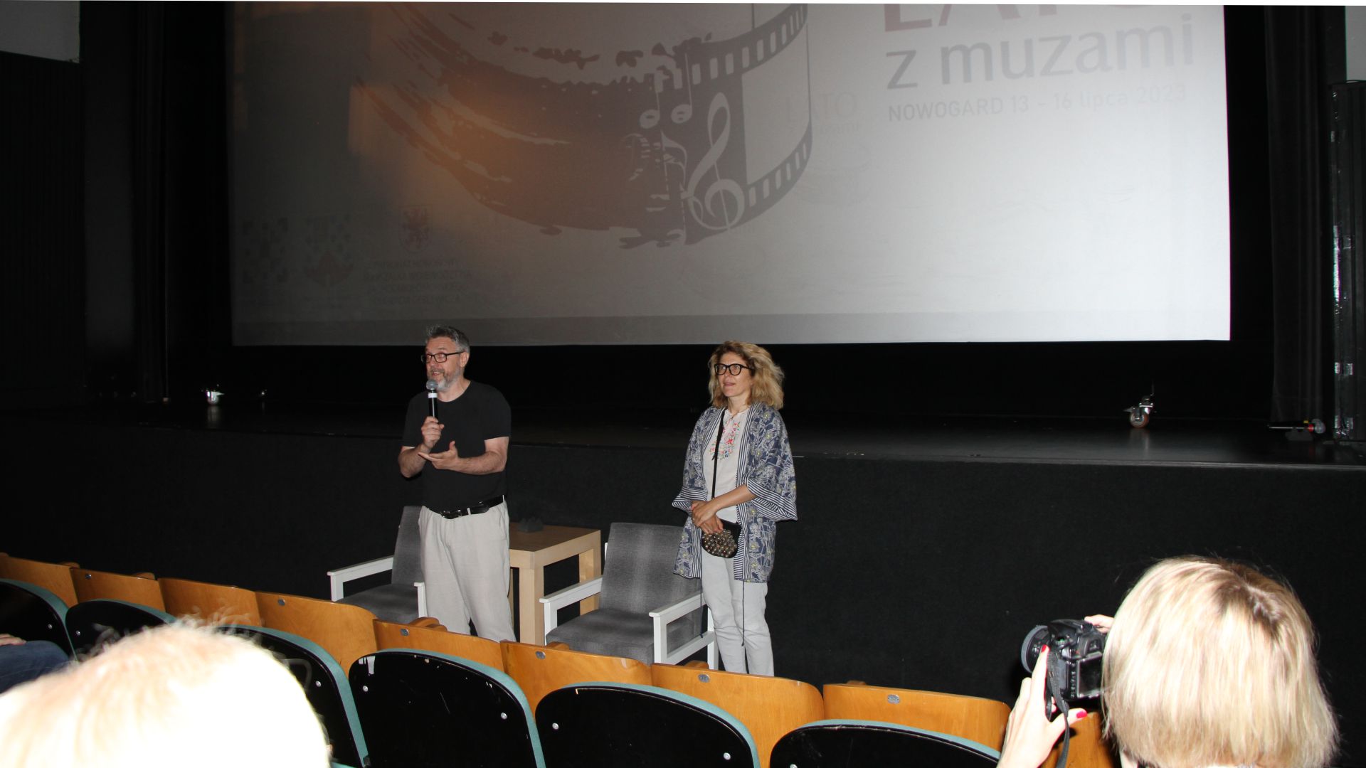 LzM | „KOBIETA NA DACHU” PODCZAS FESTWIALU „LATO Z MUZAMI”